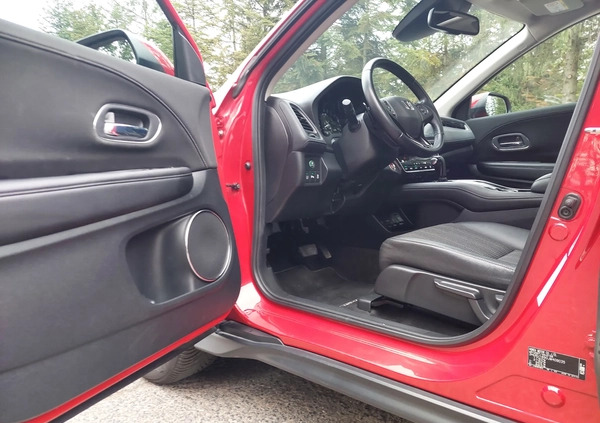 Honda HR-V cena 84900 przebieg: 61000, rok produkcji 2018 z Krosno małe 352